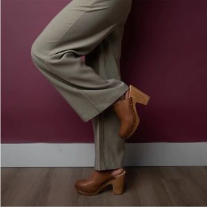 Women’s Brown Leather Clog Heels